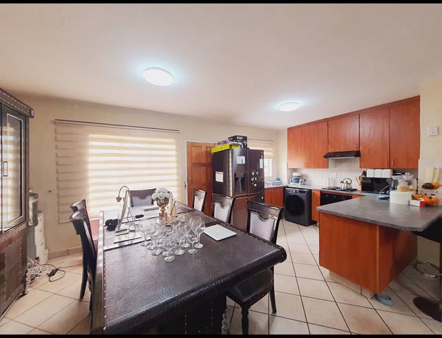 2 BEDROOM TOWNHOUSE FOR SALE IN HALFWAY GARDENS